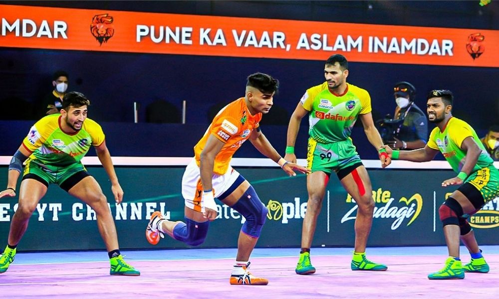 Patna Pirates defeats Puneri Paltan by 26-46; become first to qualify for playoffs
