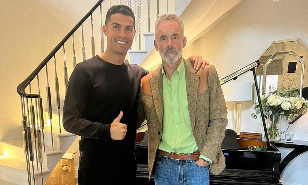 Cristiano Ronaldo spotted with infamous psychologist Jordan Peterson