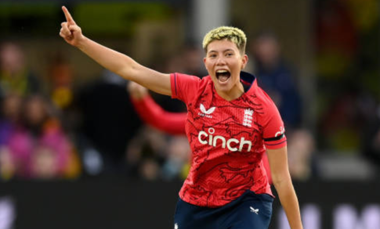 Women's Ashes: Issy Wong recalled for T20 series as Danielle Gibson earns first full white-ball call-up