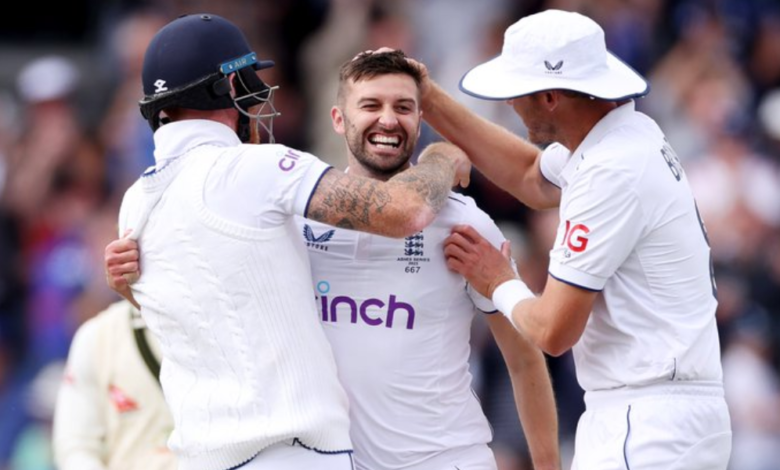 Mark Wood Delivers one of the fastest Test spells recorded, Dominates the day with a fifer