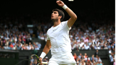 Carlos Alcaraz Stuns with Incredible Around-the-Net Winner, Advances to Wimbledon Quarterfinals