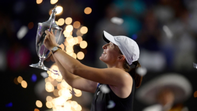 Iga Swiatek Regains Number One Spot with Dominant Win at WTA Finals