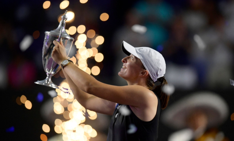 Iga Swiatek Regains Number One Spot with Dominant Win at WTA Finals