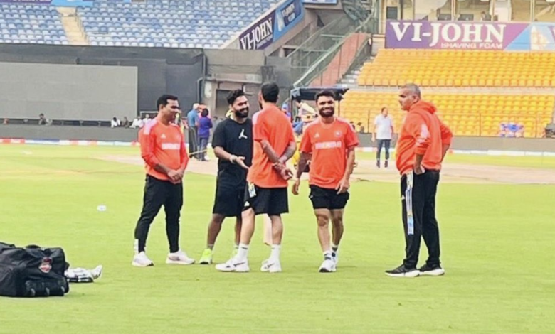 Rishabh Pant Makes Brief Appearance at Training With India Squad In Bengaluru